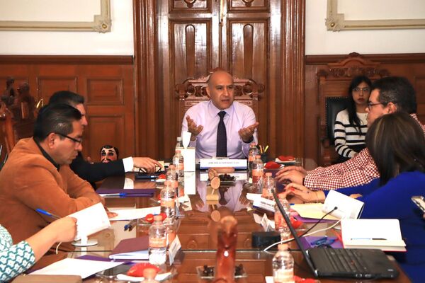 Instituciones en Tlaxcala suman esfuerzos para impulsar el trabajo digno, la capacitación, acceso a la vivienda y los derechos laborales