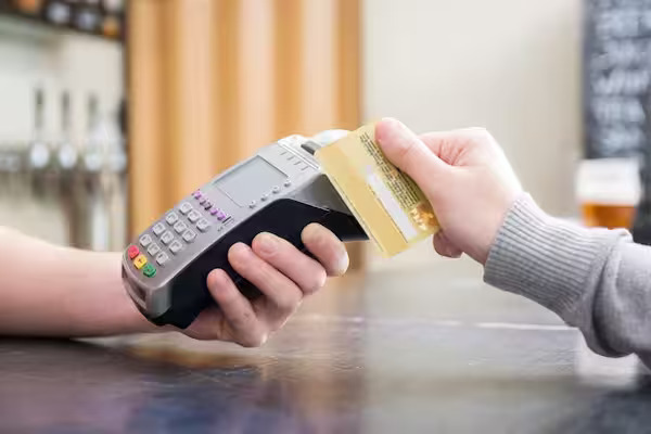 Según la Encuesta de Inclusión Financiera, el 76.1% de la población de los estados de la zona centro contrató servicios financieros