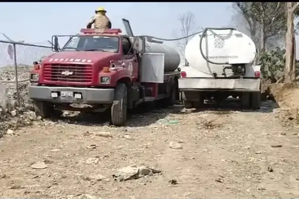 El incendio del basurero regional de Calpulalpan podría poner en riesgo la salud de la población, sobre todo la de San Antonio Mazapa