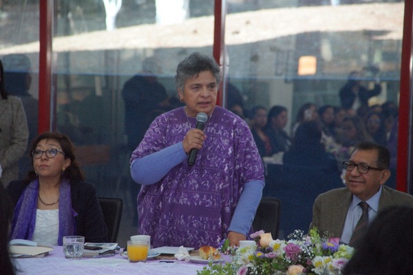 Reitera el Rector de la UATx cero tolerancia al acoso en reunión con maestras universitarias el "Día internacional de la mujer”.