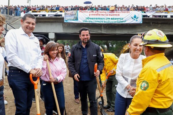 Sanear el río Atoyac tardará 3 años, señala Sheinbaum; 70 municipio de Puebla y Tlaxcala realizan jornada de limpieza