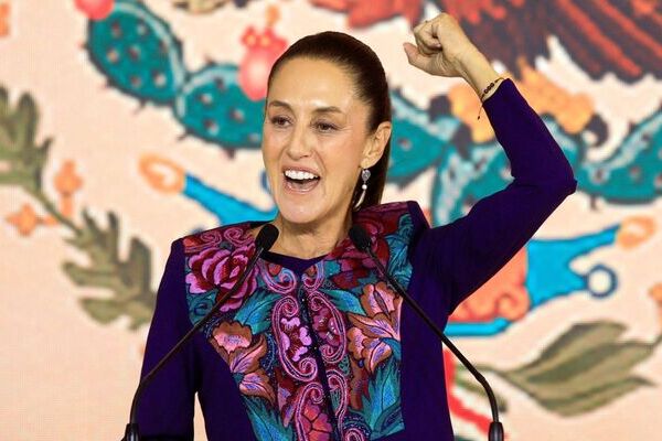 Por acciones contra EE.UU., Sheinbaum logra altos niveles de aprobación en todas las franjas de edad, bajando en el tramo de 18 a 24 años