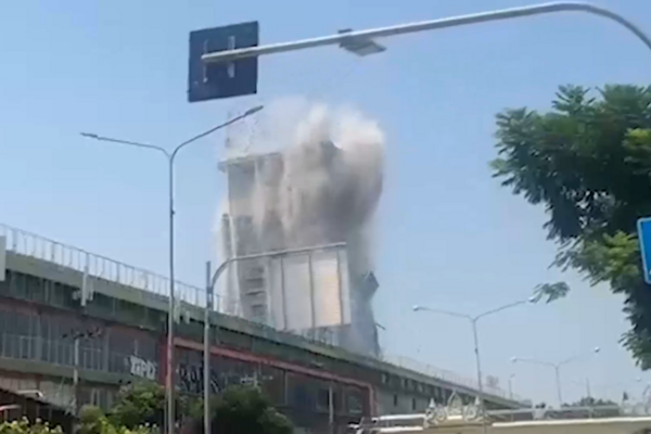 En redes sociales se han difundido videos de cómo se derrumban rascacielos en Bangkok por terremoto de magnitud 7,7 en Tailandia