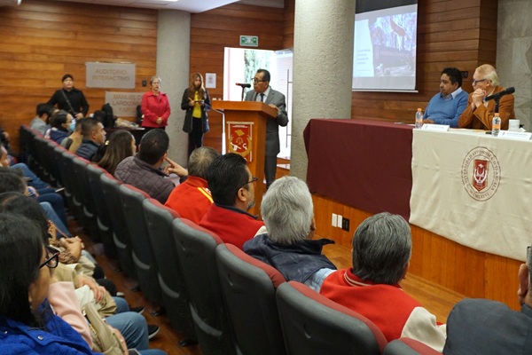 01 Mantiene la UATx actualización permanente sobre Seminario de Praxis Profesional (3)