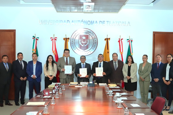 UATx y STPS firman convenio de colaboración para impulsar prácticas profesionales de estudiantes (2)