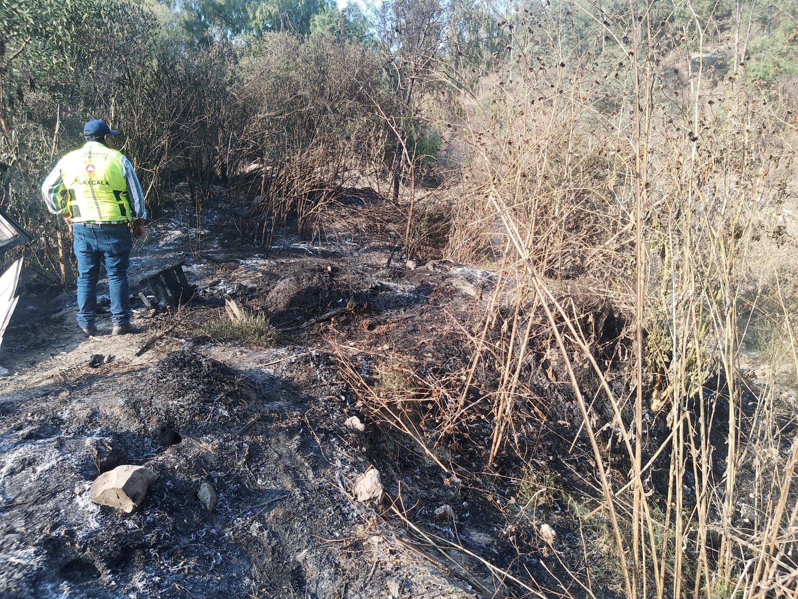 Protección Civil de Tlaxcala recomendó a la población evitar hacer fogatas en el campo o quemar basura, para evitar incendios forestales