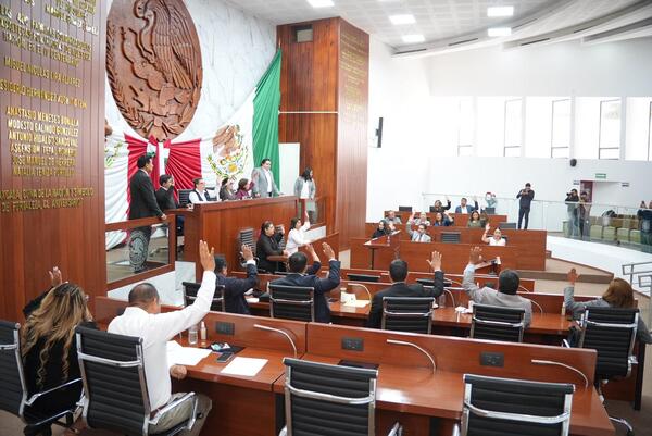 Tlaxcala aprobó tipificar conductas delictivas conocidas como“cobro indebido” estableciendo sanciones adecuadas para cada una