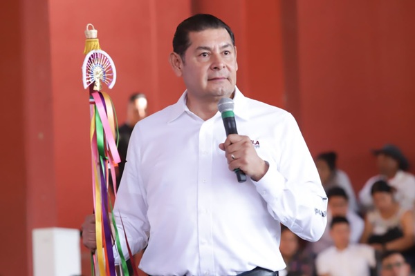 Detona Armenta desarrollo comunitario y con justicia en educación, salud y obras deportivas por 15 mdp