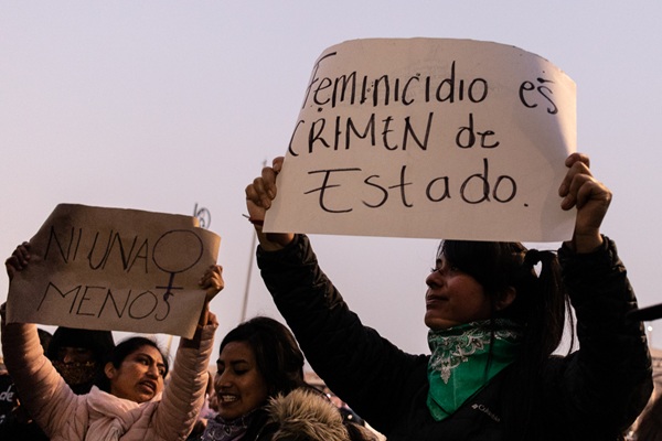Feminicidio y robo a transeúnte, los delitos con más carpetas desechadas en Puebla durante 2024