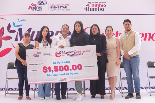 Fortalece Lupita Cuautle la economía de las mujeres en San Andrés Cholula