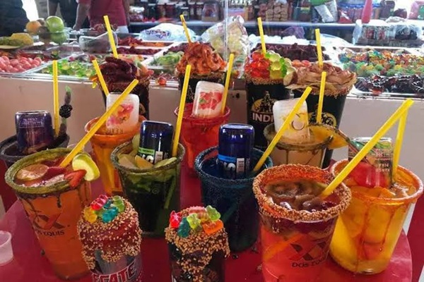 Habrá 5 bares y 56 puntos de venta de alcohol en la Feria de Puebla 2025; algunos cerrarán a las 22:30 horas