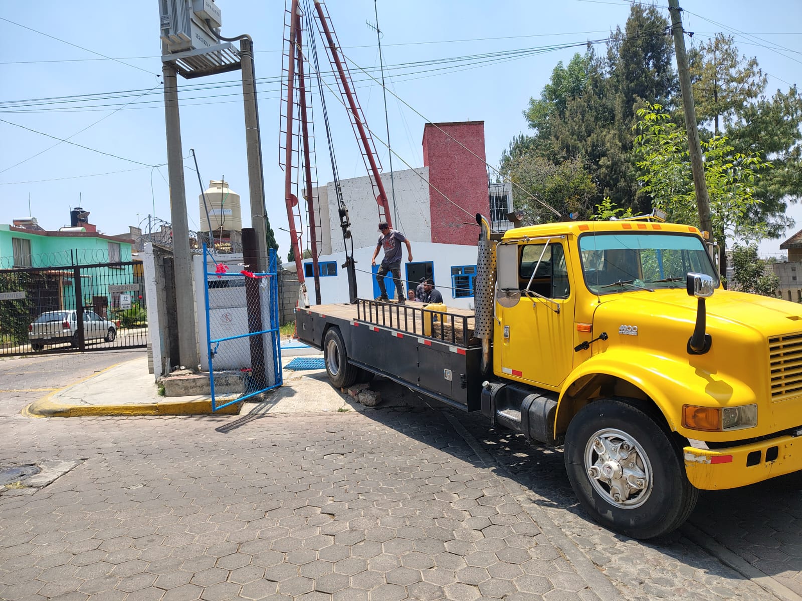 Se estima que el servicio de agua potable en San Gabriel Cuauhtla quede regularizado el día viernes 25 de abril