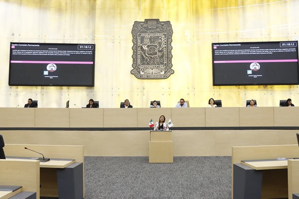 Impulsan en Congreso de Puebla “Puntos Seguros” para que mujeres acudan en situaciones de peligro