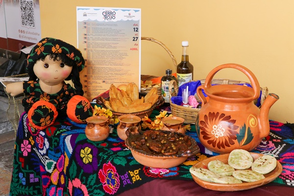 Invitan al Festival Cerro Rojo 2025 en Tlatlauquitepec