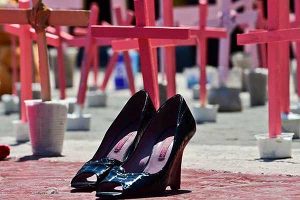 Puebla Feminicida Abandonan cadáver de mujer bajo un árbol en el municipio de Acatzingo