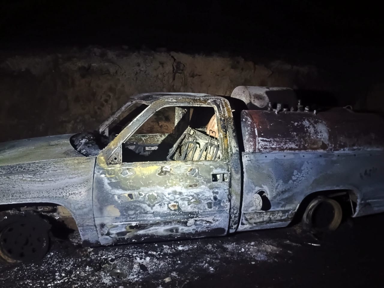 La autoridad de Tlahuapan dijo que la explosión fue tras el aseguramiento de tres tanques estacionarios y tres pipas llenas de gas LP ilegal