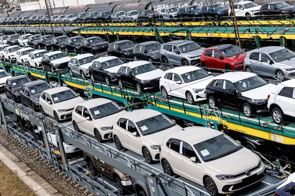 Los aranceles del 25% son para automóviles importados por EE.UU., se tiene previsto que se extiendan para abarcar autopartes más adelante