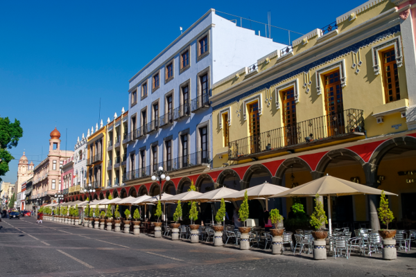 Comerciantes del Centro Histórico buscan pagar 1 o 2 horas de parquímetro para que los clientes no tengan que cubrir la cuarta y quinta hora