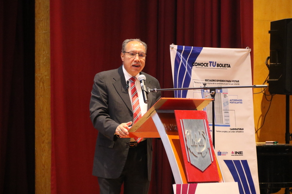 Concluyó en la UATx el 1.er Seminario Permanente de Derecho Constitucional “Reformas Recientes a la Constitución Mexicana”