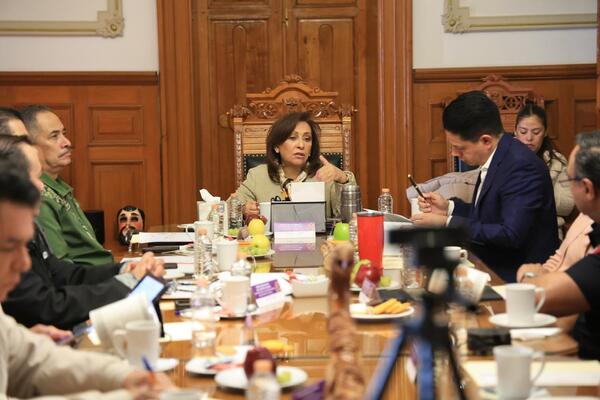 Se destacó en la mesa de atención a los incendios que durante el día se valorará e informará sobre la Contingencia Ambiental