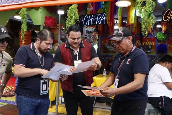 PROFECO exhortó a los locatarios de la Feria de Puebla a mantener los precios exhibidos a la vista del consumidor de sus productos