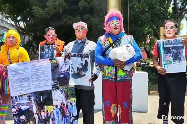 Indicaron que un locatario que les apoyaba con energía eléctrica fue amenazado por Mauro Nava de clausurarle el negocio si seguía con ello