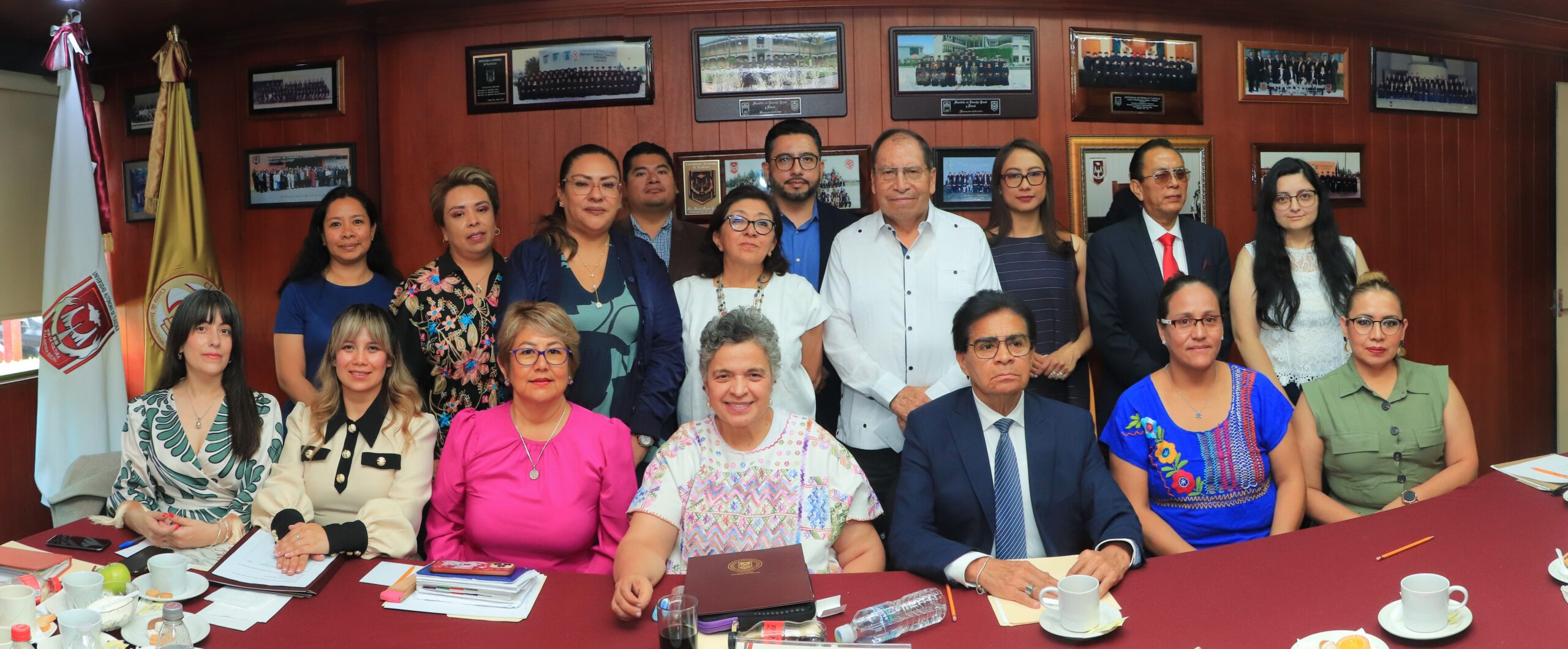 La Maestra Beatriz Paredes es una de las voces autorizadas para compartir con la comunidad universitaria reflexiones sobre la cultura de paz