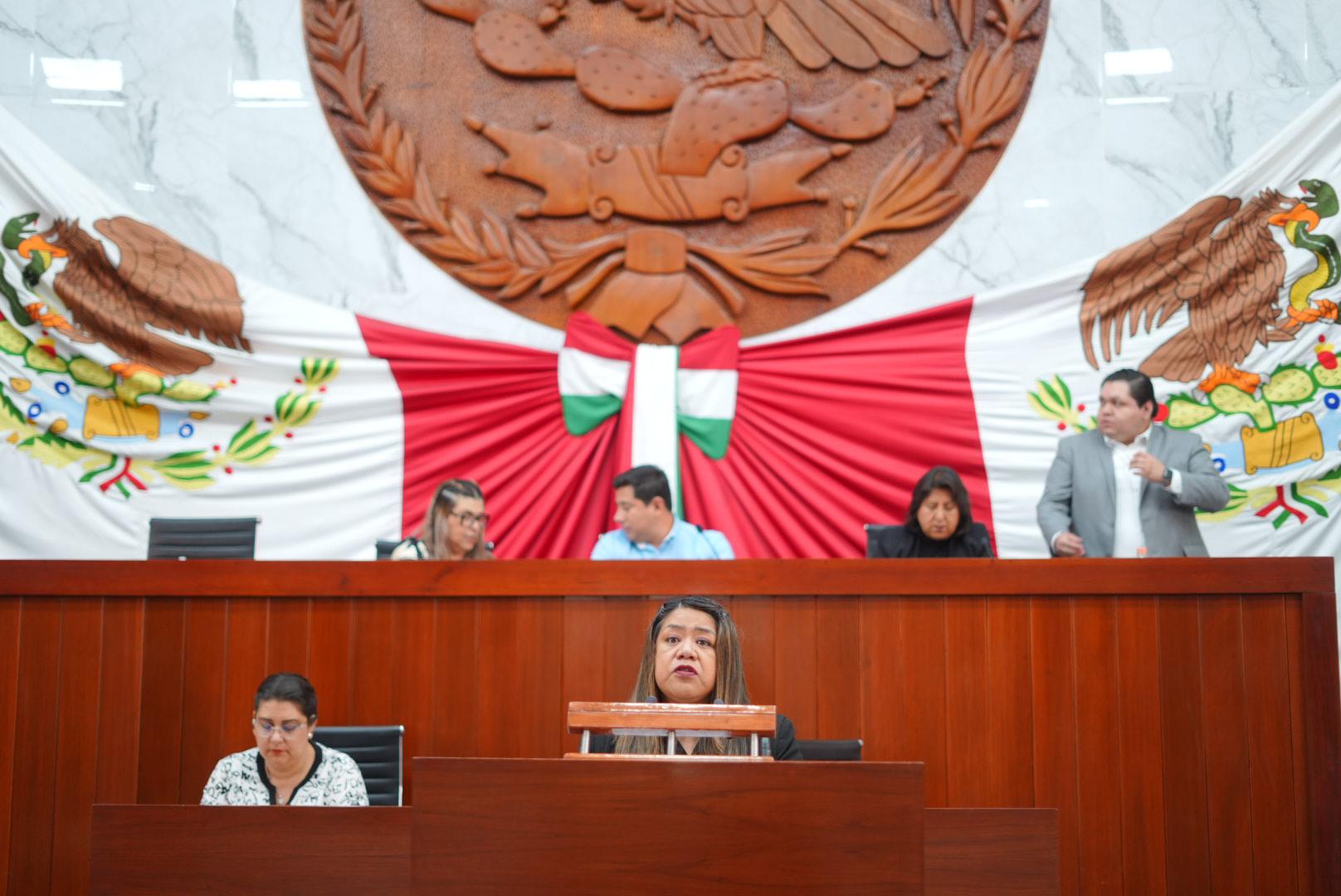 El objetivo de la iniciativa es garantizar que las víctimas u ofendidos puedan elegir libremente a su asesor jurídico, ya sea público o particular
