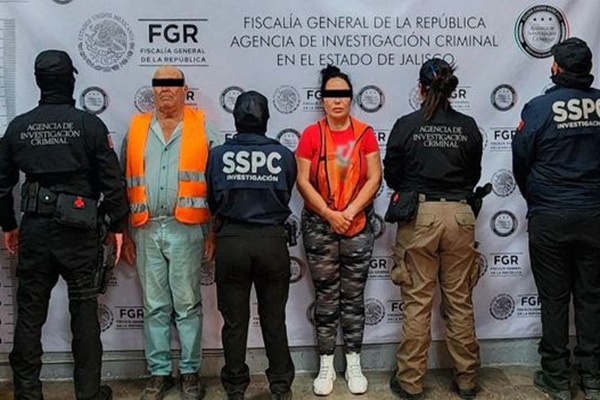 Al ejecutar una orden de cateo en Jalisco, fue detenida una mujer con orden de captura en los Estados Unidos