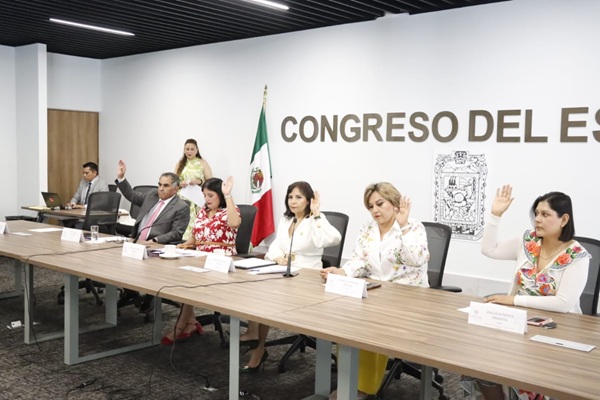 Avalan en Comisión del Congreso exhorto para impulsar campañas de concientización contra contaminación visual