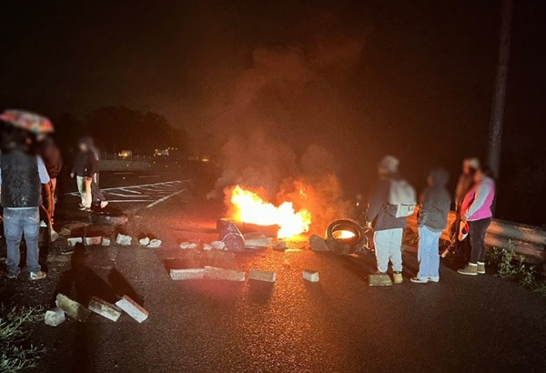 Bloqueo en San Miguel Xoxtla colapsa circulación en la autopista México-Puebla