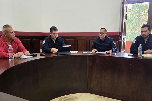 Comisión de Búsqueda se reúne con colectivo de Huauchinango para reforzar estrategias para ubicar a personas desaparecidas