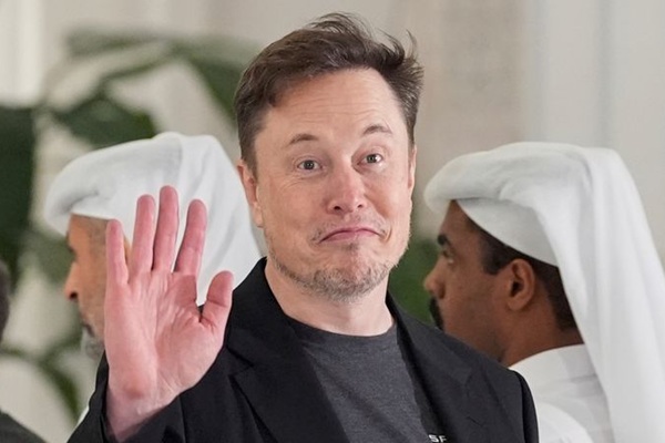 Elon Musk se despide de la administración de Trump después de criticar el enorme gasto público