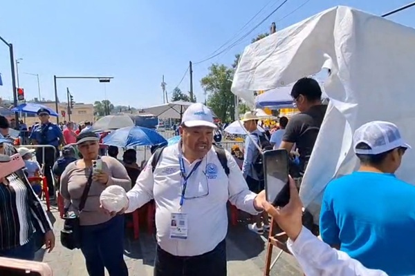 Fracasa protesta contra parquímetros programada para el desfile del 5 de Mayo