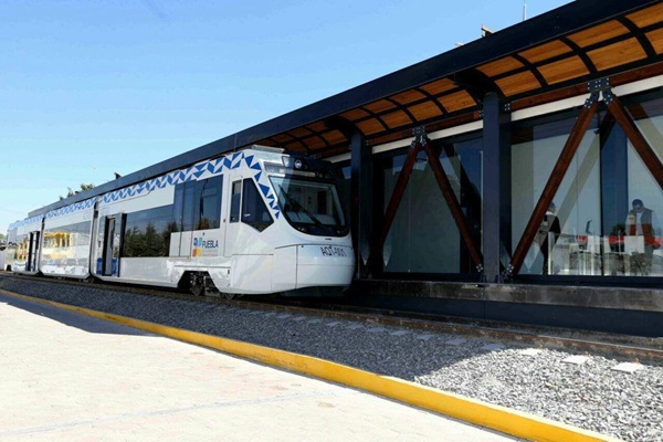 Gobierno de Puebla transformará el Tren Turístico en un tren ligero de pasajeros y carga que lleve hasta Atlixco e Izúcar