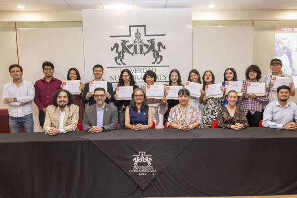 IBERO Puebla Prepas son tricampeonas en XIII Olimpiada Mexicana de Filosofía