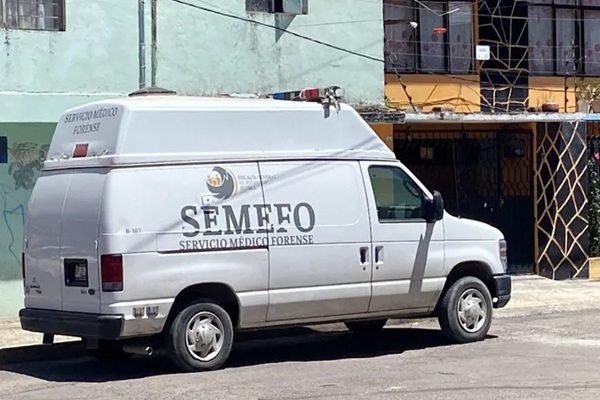 Sujeto drogado apuñala a Gloria frente a su hermano, en San Isidro Castillotla