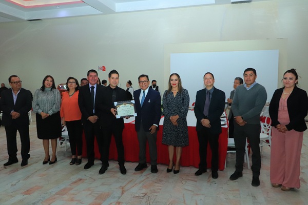 UATx | Encabeza Rector celebración por 55 aniversario del STEIESET