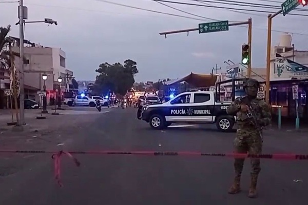 Un policía herido deja enfrentamiento con delincuente y persecución en Texmelucan