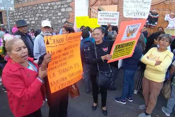 Denunciaron la presunta falta de servicios básicos como agua, malos tratos y la negativa de la coordinadora de la Casa del Abue
