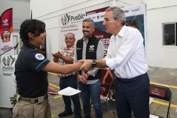 Durante el curso de Primer Respondiente, las y los trabajadores aprendieron a reconocer signos vitales y aplicar primeros auxilios