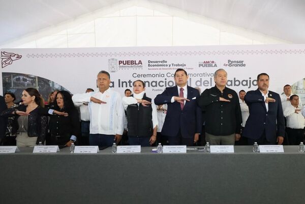 En la ceremonia del Día del Trabajo, sec reafirmó el compromiso con la clase trabajadora y seguir fortaleciendo a las instituciones laborales