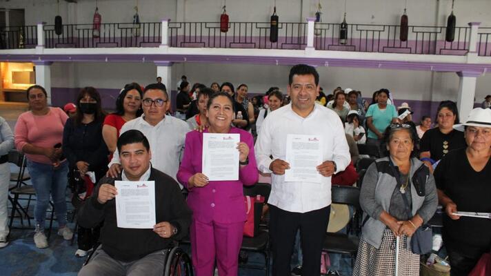 Fomtlax firma convenio de colaboración con el ayuntamiento de El Carmen Tequexquitla