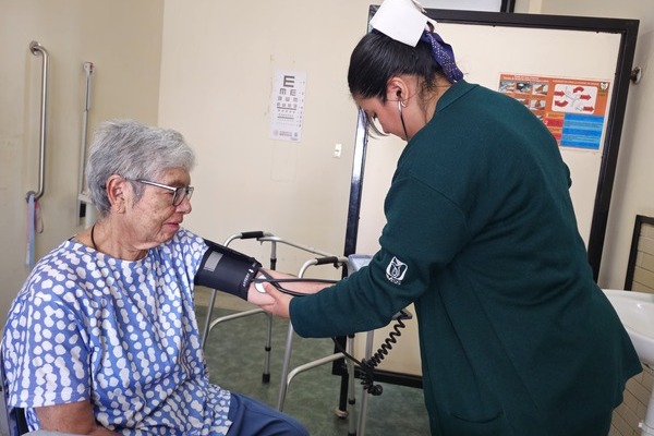 Estarán disponibles los servicios de Urgencias y Hospitalización del IMSS en los siete hospitales de Puebla este 1 de mayo