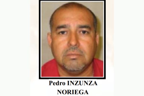 Según investigaciones del FBI: En los 2000, Pedro Inzunza Noriega comenzó traficando cocaína colombiana por aire a y tierra a Estados Unidos