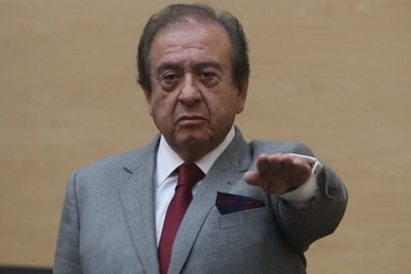 Solicitaron la destitución de Leopoldo de Lara Varela como secretario general del Congreso de Puebla, debido a su falta de imparcialidad