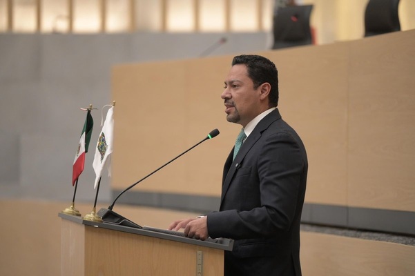 El legislador morenista explicó que el halconeo es una práctica donde menores son cooptados para vigilar e informar a grupos delictivos