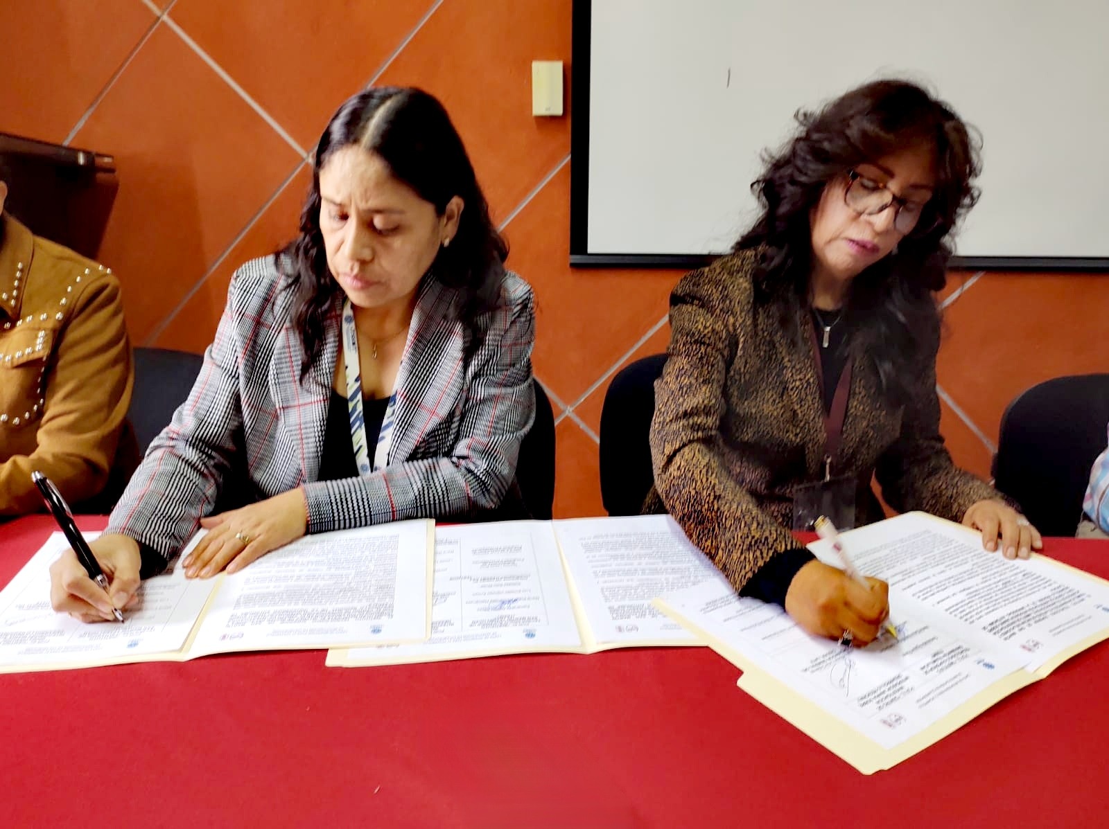 Este acuerdo de la UATX con el Tecnológico reafirma el compromiso institucional de fortalecer y generar conocimientos