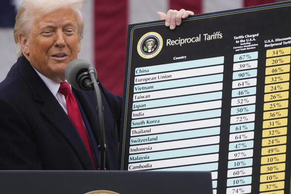 La OCDE pronosticó el martes que la economía de Estados Unidos se desacelerará aún más hasta sólo el 1.5% en 2026, por los aranceles de Trump