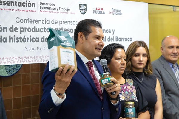 Armenta ofrece conferencia de prensa en CDMX; presenta Café Cinco